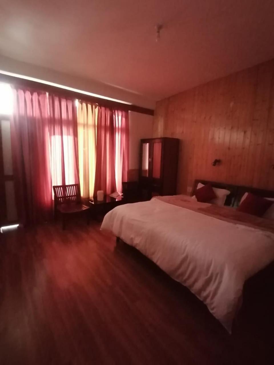 Hotel New Gyespa Kyelang Εξωτερικό φωτογραφία